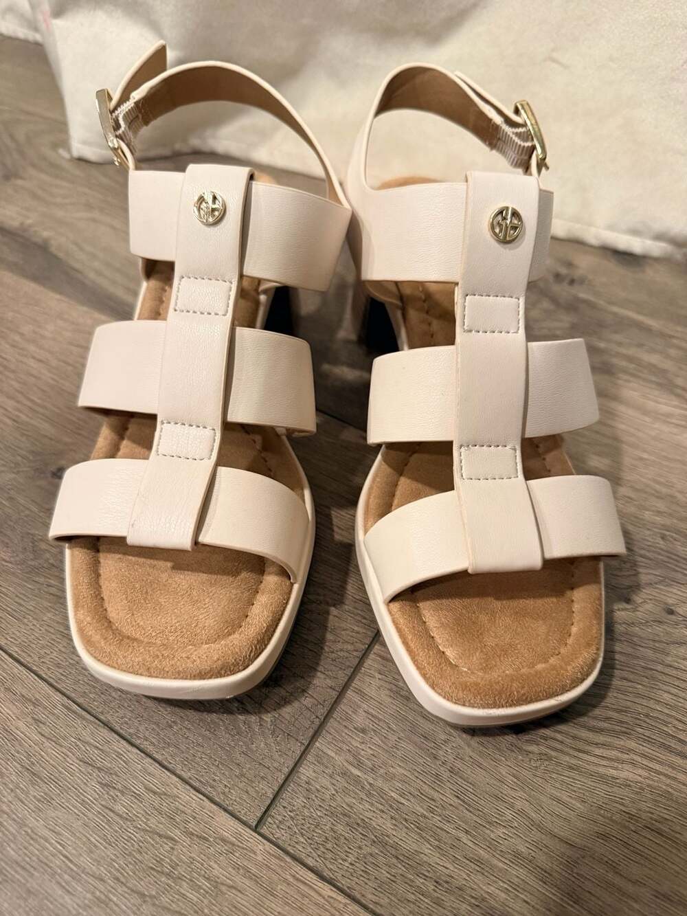 Giani Bernini Theodoraa Block Heel Sandals Size 7.5M